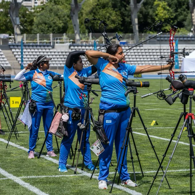 ASSOCIATIONS BETWEEN NATIONAL ARCHERERS� SKILLS AND ABILITIES OF THEIR EFFICIENT ARCHERY POSTURE TRAINING ANALYSIS OF ARCHERY PERFORMANCES  FOR EXCELLENCY ACHIEVEMENTS